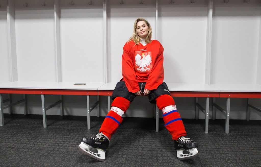 Ewelina Lisowska trenowała z hokejową